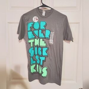 NWOT Forever the Sickest Kids Shirt (some wear)